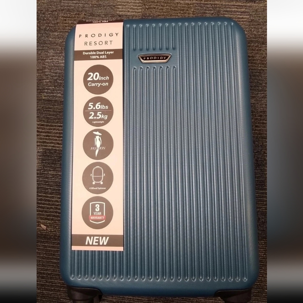 NEW PRODIGY RESORT 20" Carry-on Hardside Wheel Spinner Bay Blue Luggage